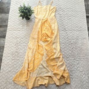 Charlotte Russe Yellow & White Floral Romper with Skirt Bottom, Size X-Small